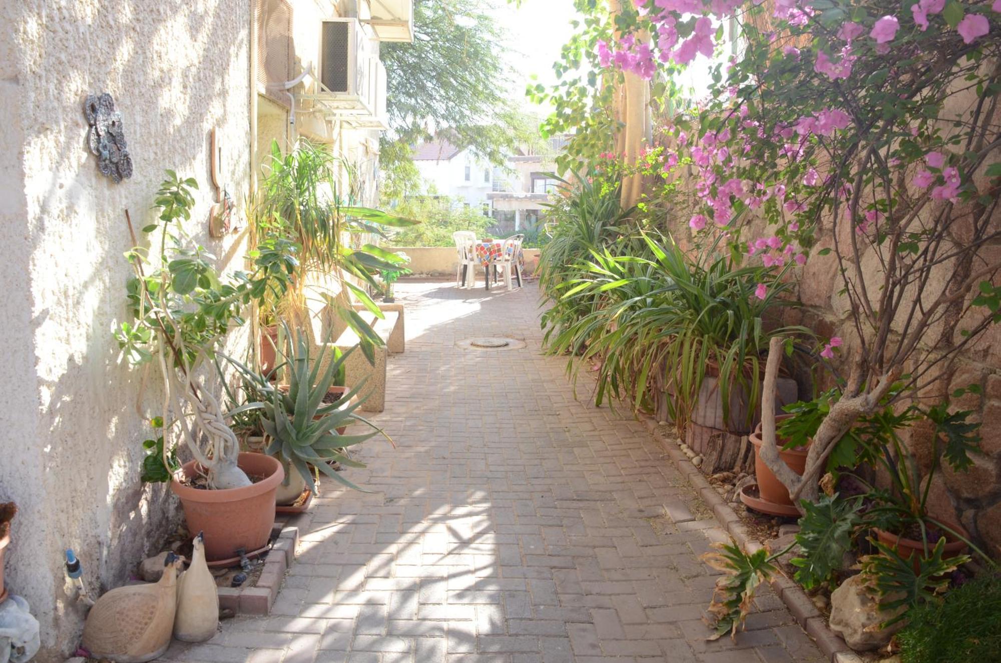 Villa Kibel Apartments Eilat Bagian luar foto